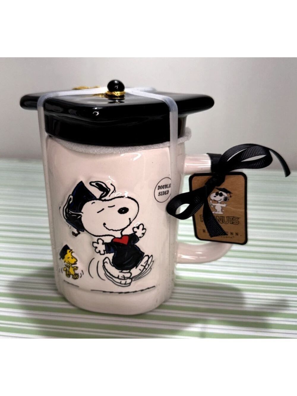 NWT Peanuts Rae Dunn Mug w Tassel & Grad Hat Lid CLASS OF 2025